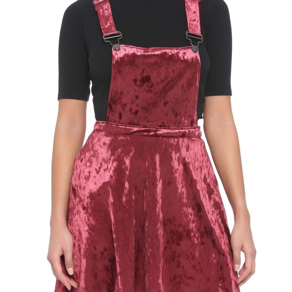 Hot Topic Burgundy Velvet Skirtall
